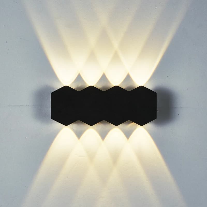 Minimalist Wall Sconce — Architectural Aluminium